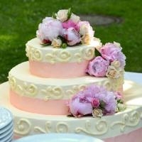 4 Unique Ways To Decorate A Cake